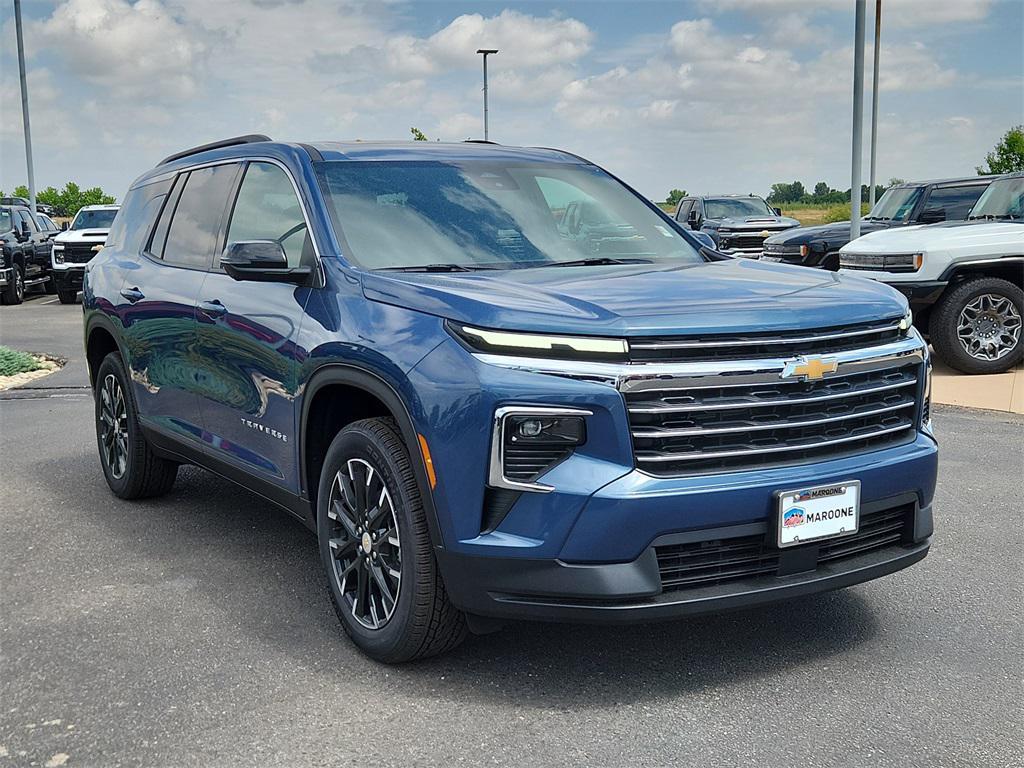 new 2025 Chevrolet Traverse car, priced at $46,195
