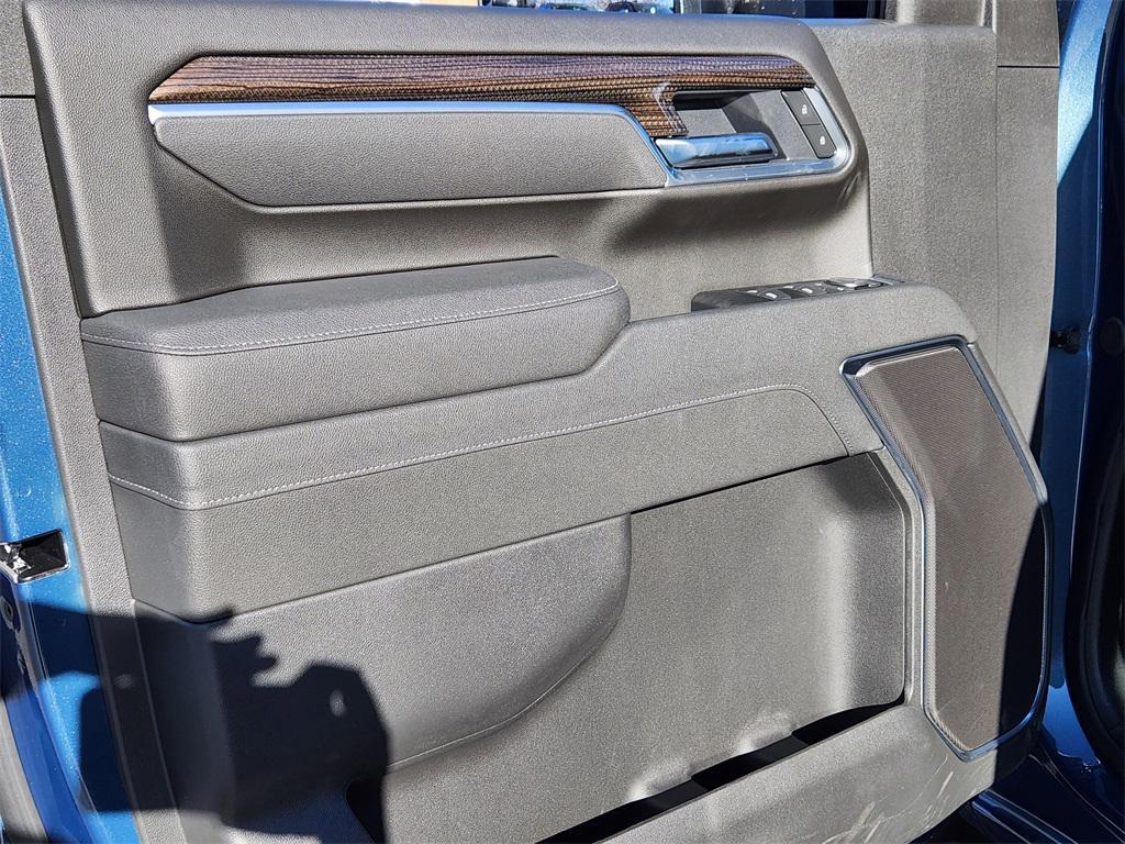 new 2026 Chevrolet Silverado 2500 car, priced at $73,699