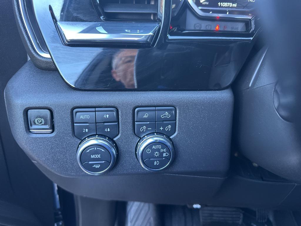 used 2023 GMC Sierra 1500 car, priced at $38,298