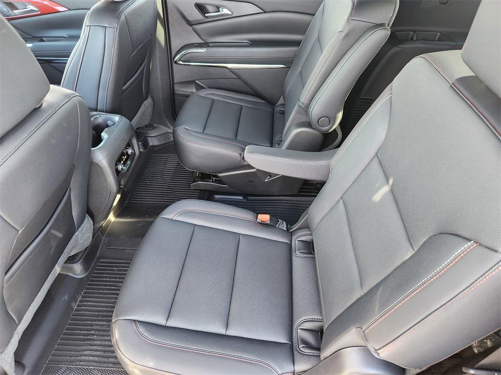 new 2026 Chevrolet Traverse car, priced at $52,445