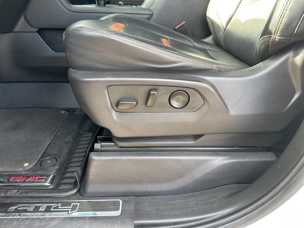 used 2024 GMC Sierra 1500 car, priced at $44,298