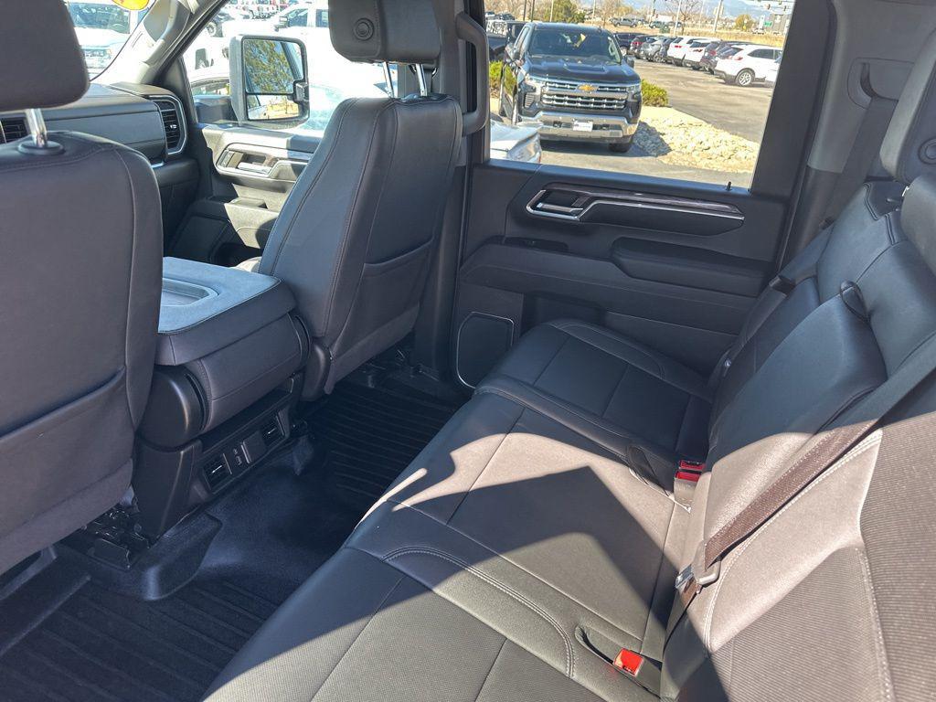 used 2024 Chevrolet Silverado 2500 car, priced at $63,998