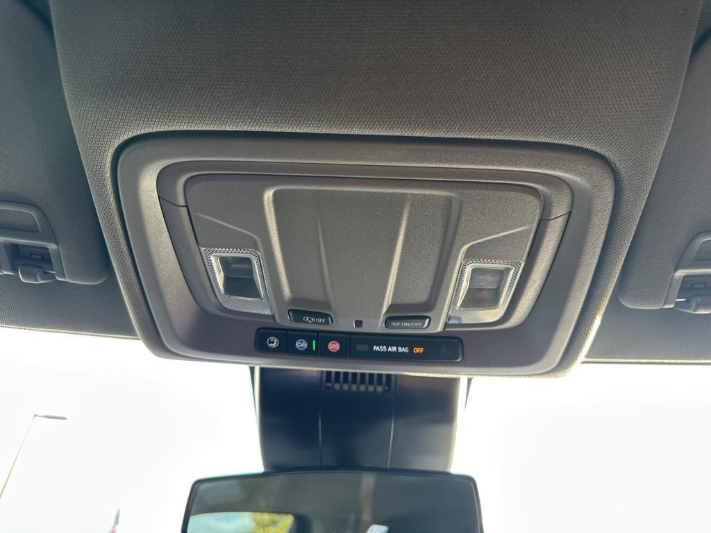 used 2024 Chevrolet Silverado 1500 car, priced at $43,498