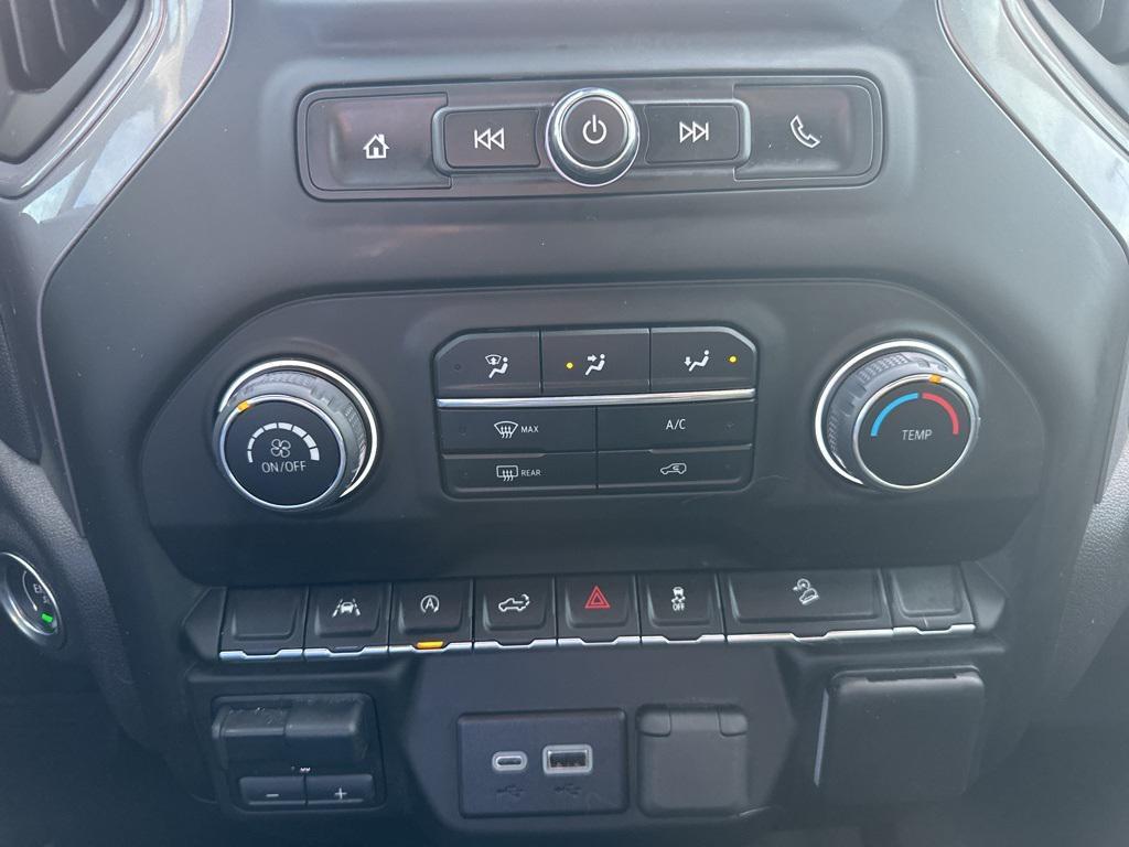 used 2024 Chevrolet Silverado 1500 car, priced at $43,498