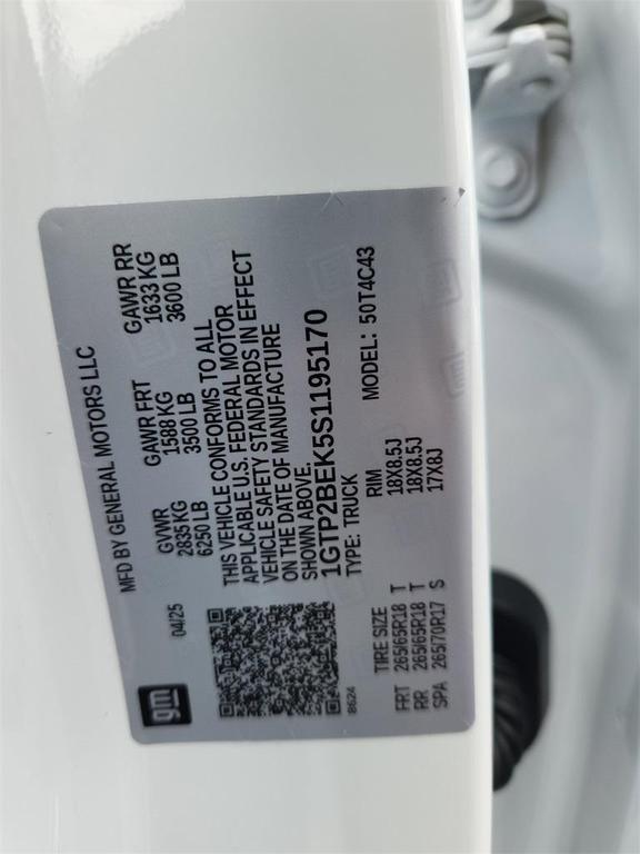 new 2025 GMC Canyon car, priced at $44,757