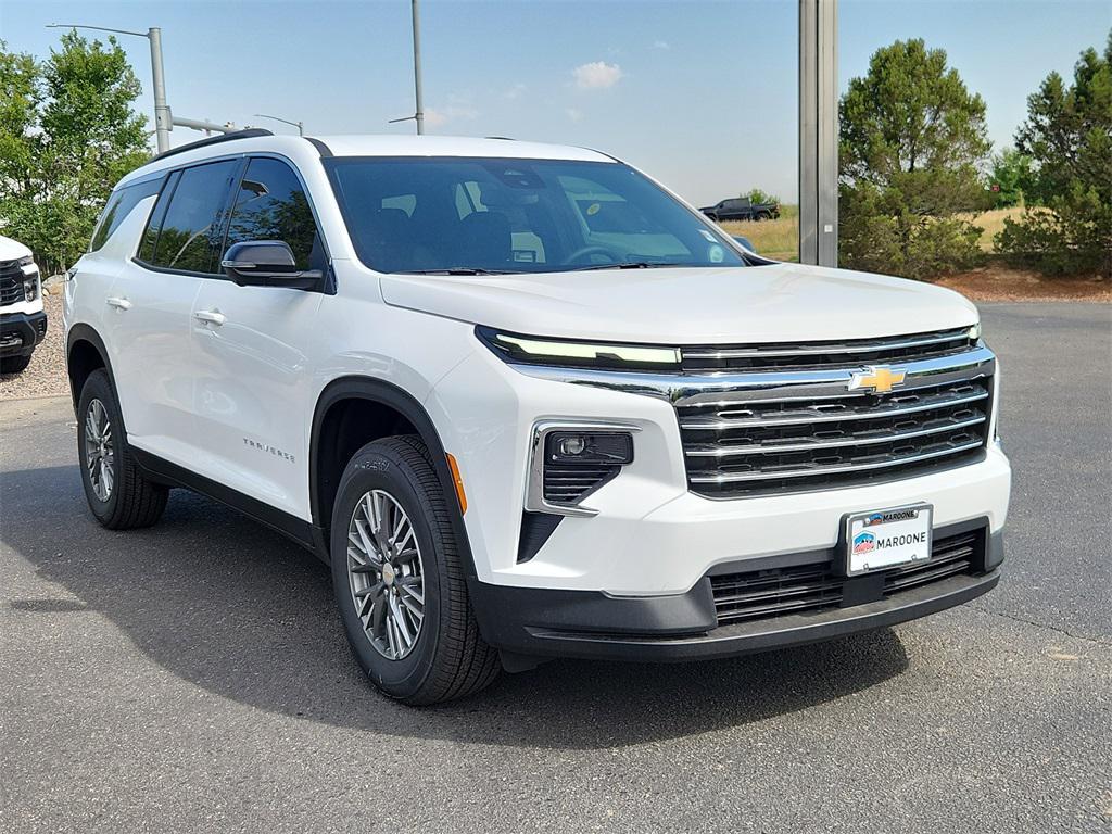 new 2025 Chevrolet Traverse car, priced at $43,695