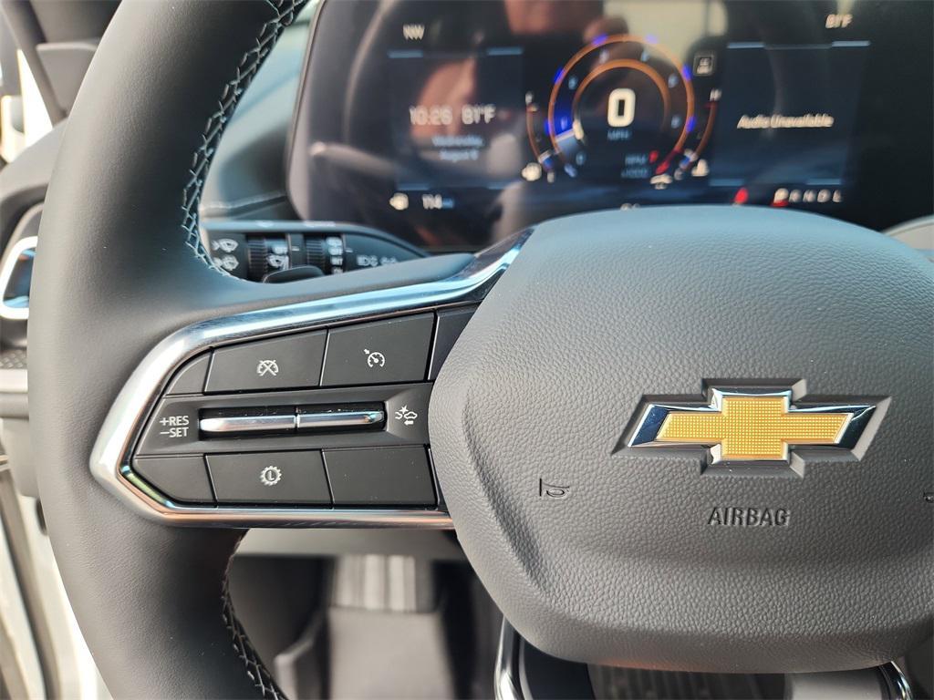 new 2025 Chevrolet Traverse car, priced at $43,695