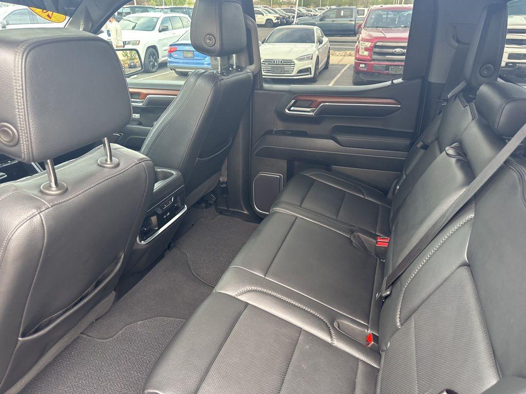 used 2023 GMC Sierra 1500 car, priced at $41,998