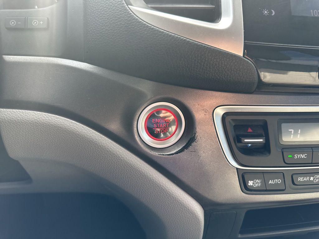 used 2016 Honda Pilot car, priced at $17,998