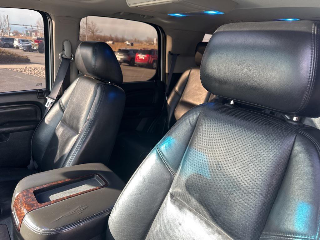 used 2011 GMC Yukon car, priced at $10,998