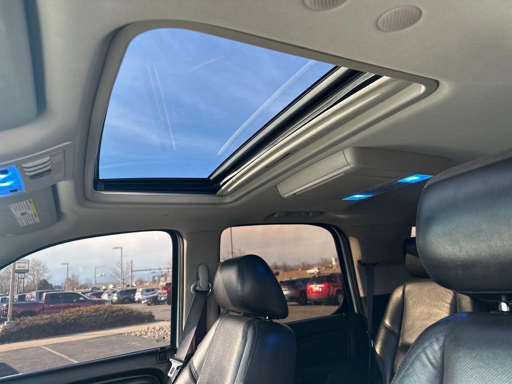 used 2011 GMC Yukon car, priced at $10,998