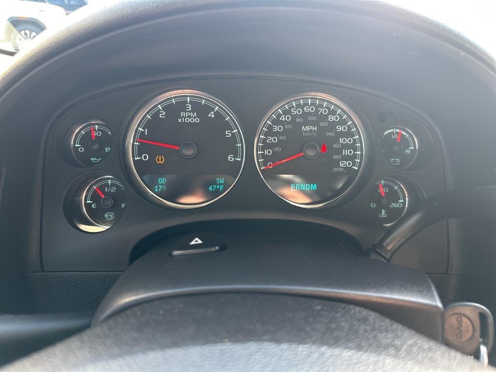 used 2011 GMC Yukon car, priced at $10,998