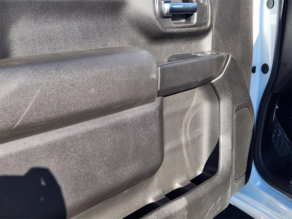 new 2026 GMC Sierra 2500 car, priced at $51,951