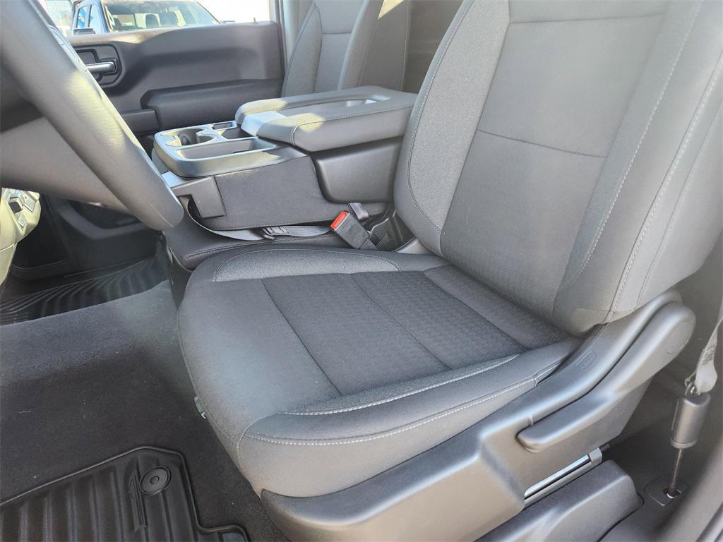 new 2026 GMC Sierra 2500 car, priced at $51,951