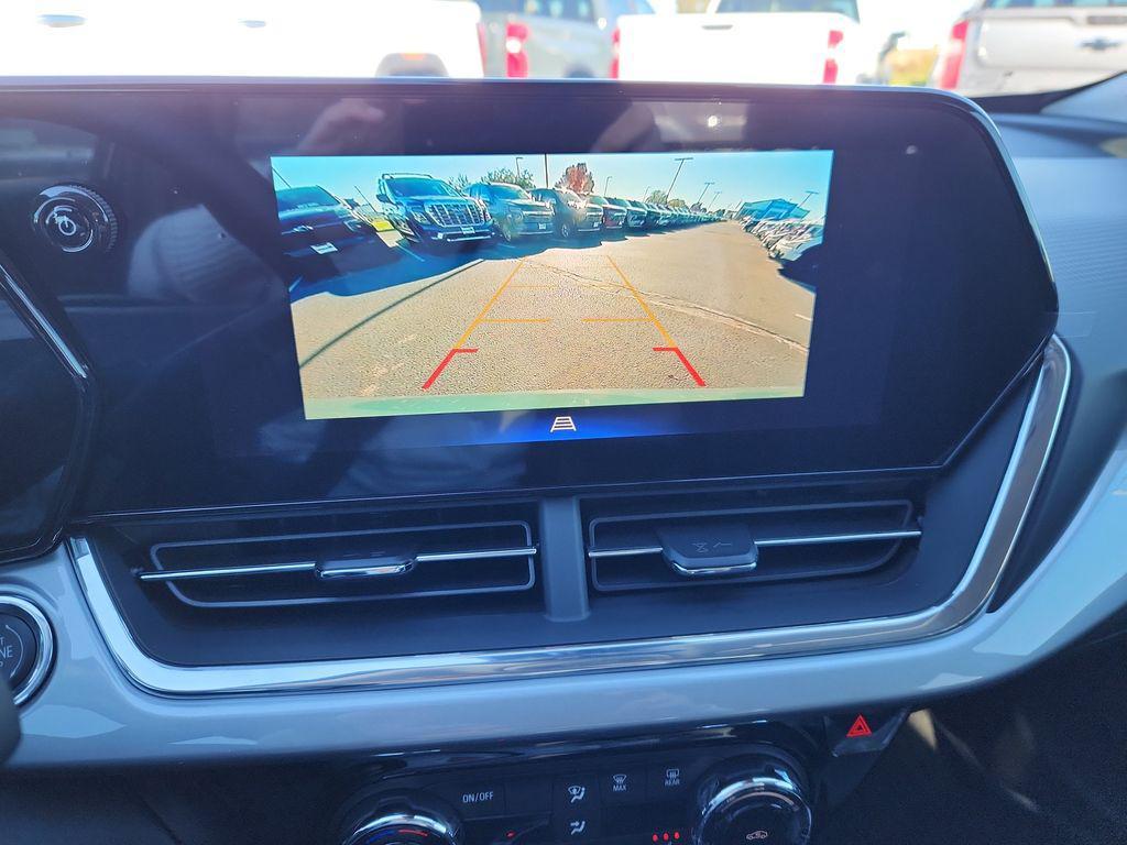 new 2026 Chevrolet Trax car, priced at $25,080