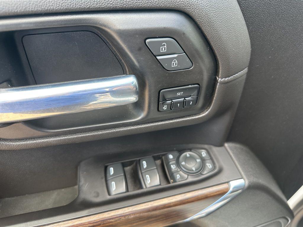 used 2022 Chevrolet Silverado 2500 car, priced at $54,698