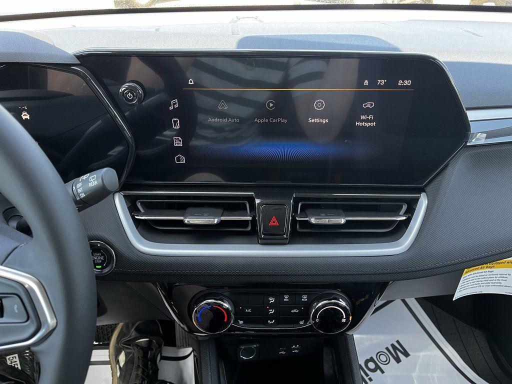 new 2025 Chevrolet TrailBlazer car, priced at $22,500