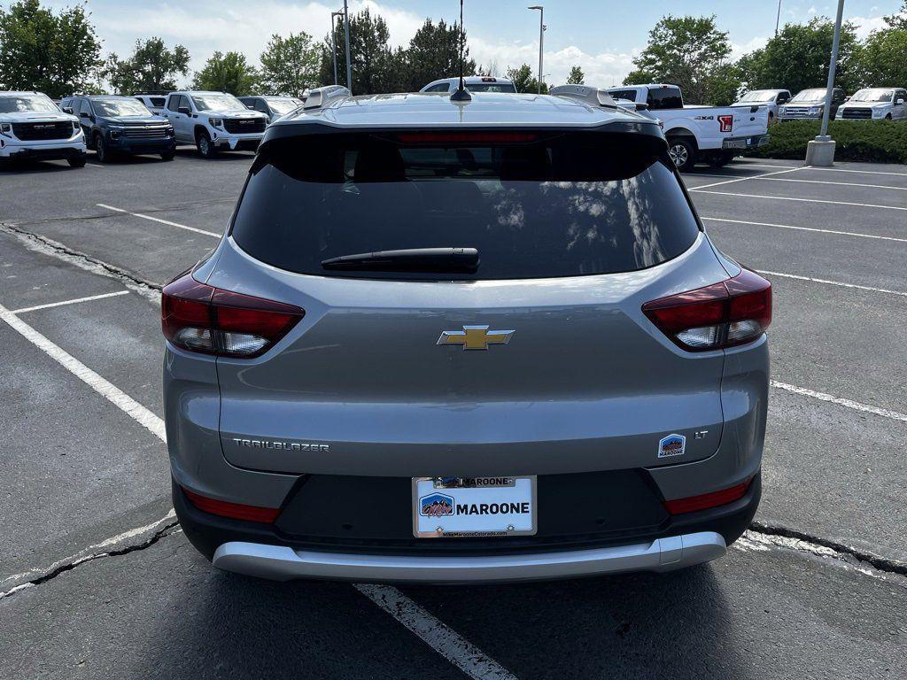 new 2025 Chevrolet TrailBlazer car, priced at $22,500