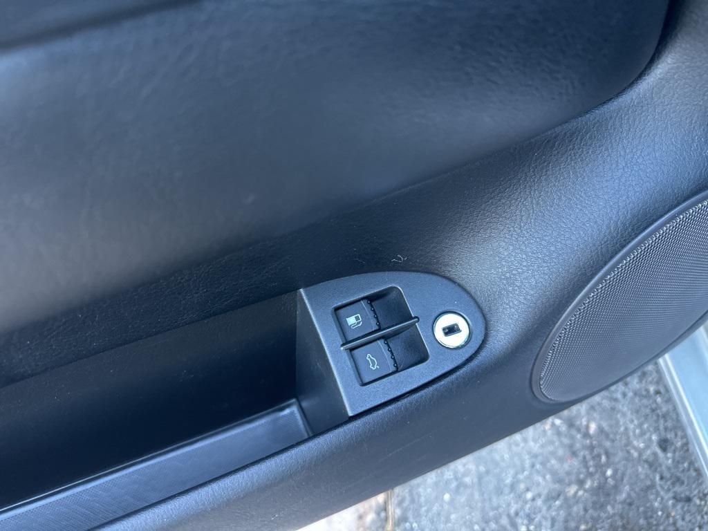 used 2001 Volkswagen Jetta car, priced at $5,598