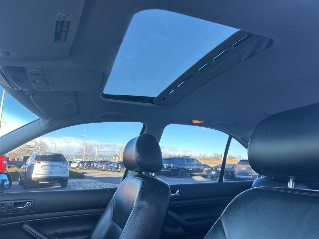 used 2001 Volkswagen Jetta car, priced at $5,598