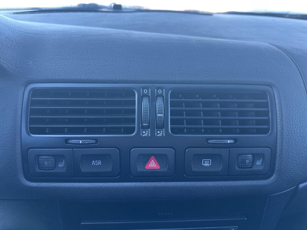 used 2001 Volkswagen Jetta car, priced at $5,598