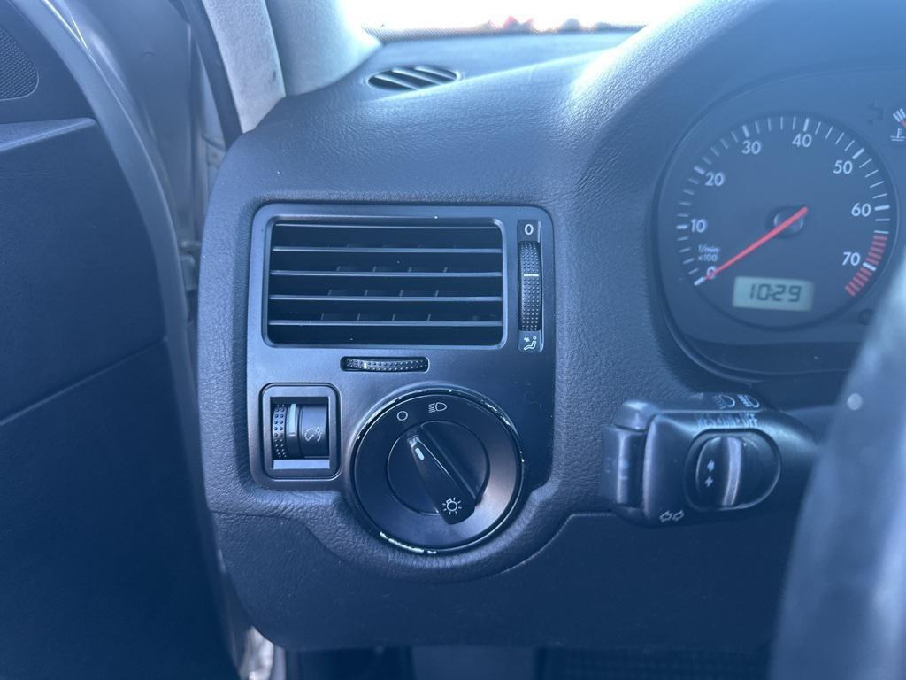 used 2001 Volkswagen Jetta car, priced at $5,598