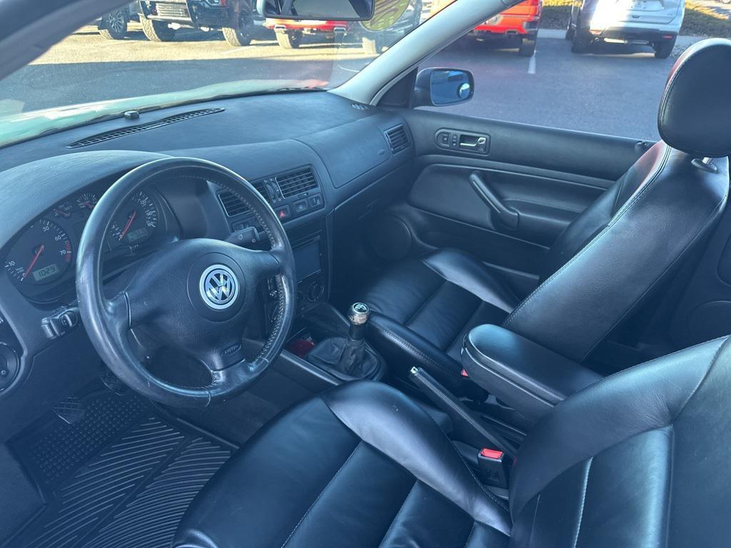 used 2001 Volkswagen Jetta car, priced at $5,598