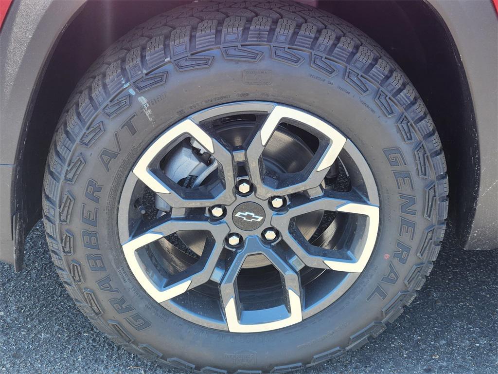 new 2026 Chevrolet Equinox car, priced at $36,840