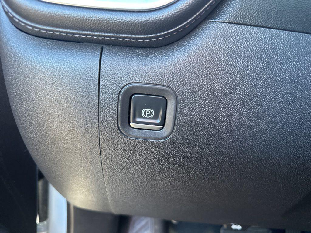 used 2019 Chevrolet Silverado 1500 car, priced at $27,698