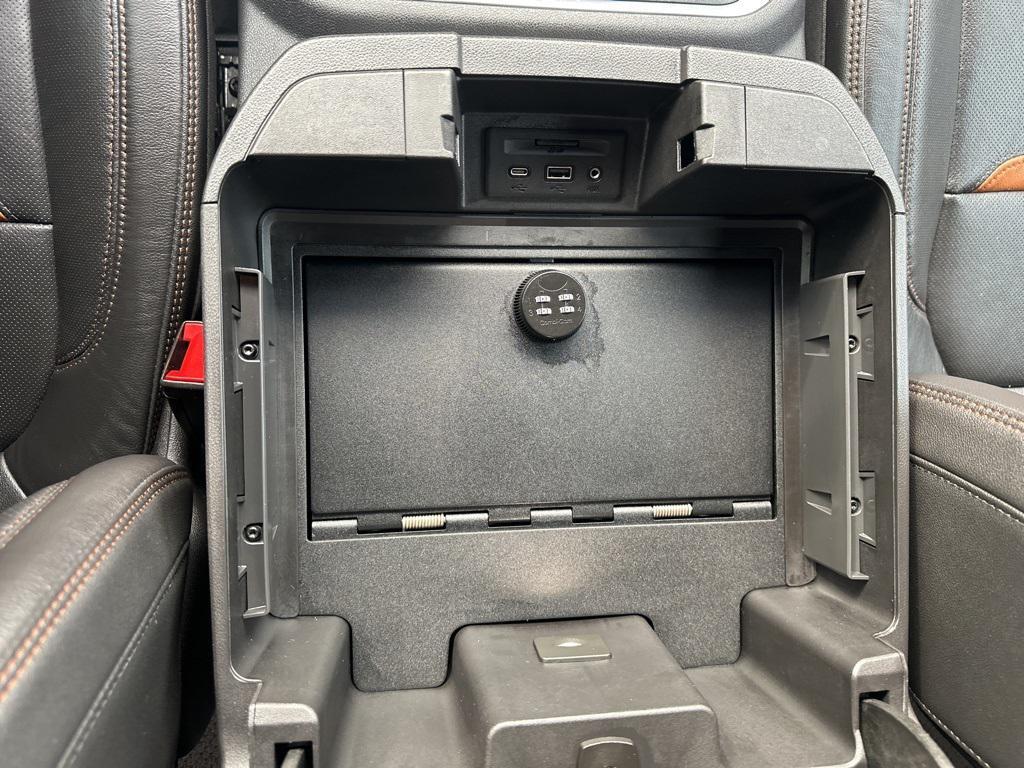 used 2021 GMC Sierra 1500 car, priced at $40,998