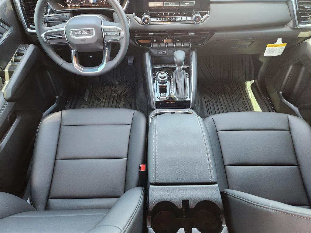 new 2025 GMC Canyon car, priced at $46,948