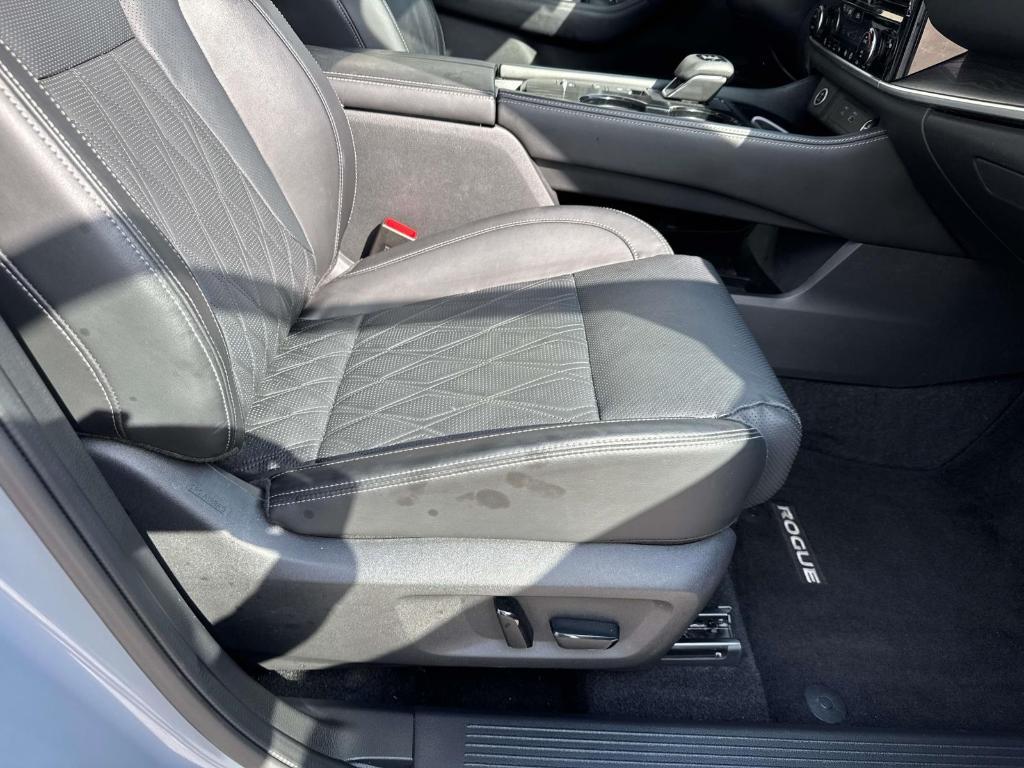 used 2023 Nissan Rogue car, priced at $29,997