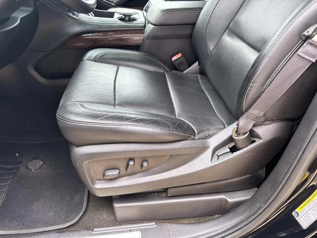 used 2017 GMC Yukon car, priced at $21,997