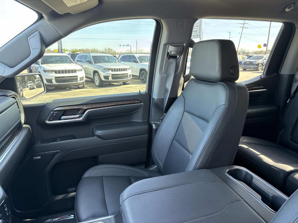 used 2024 Chevrolet Silverado 1500 car, priced at $48,997