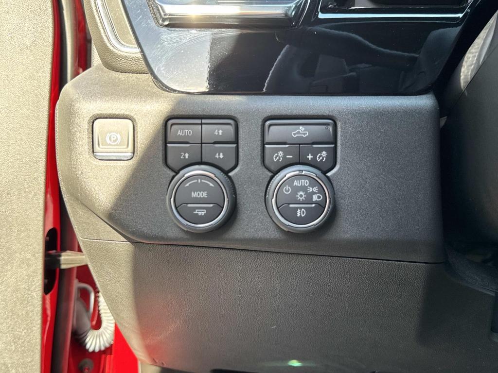 used 2024 Chevrolet Silverado 1500 car, priced at $48,997
