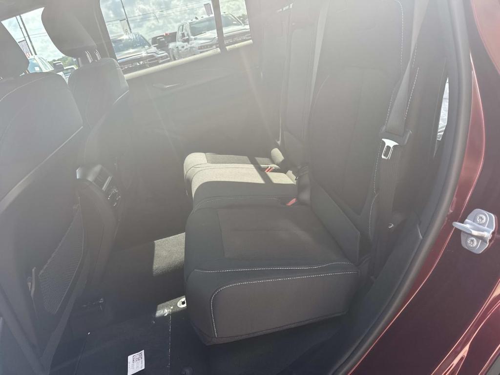 new 2025 Jeep Grand Cherokee car, priced at $44,170