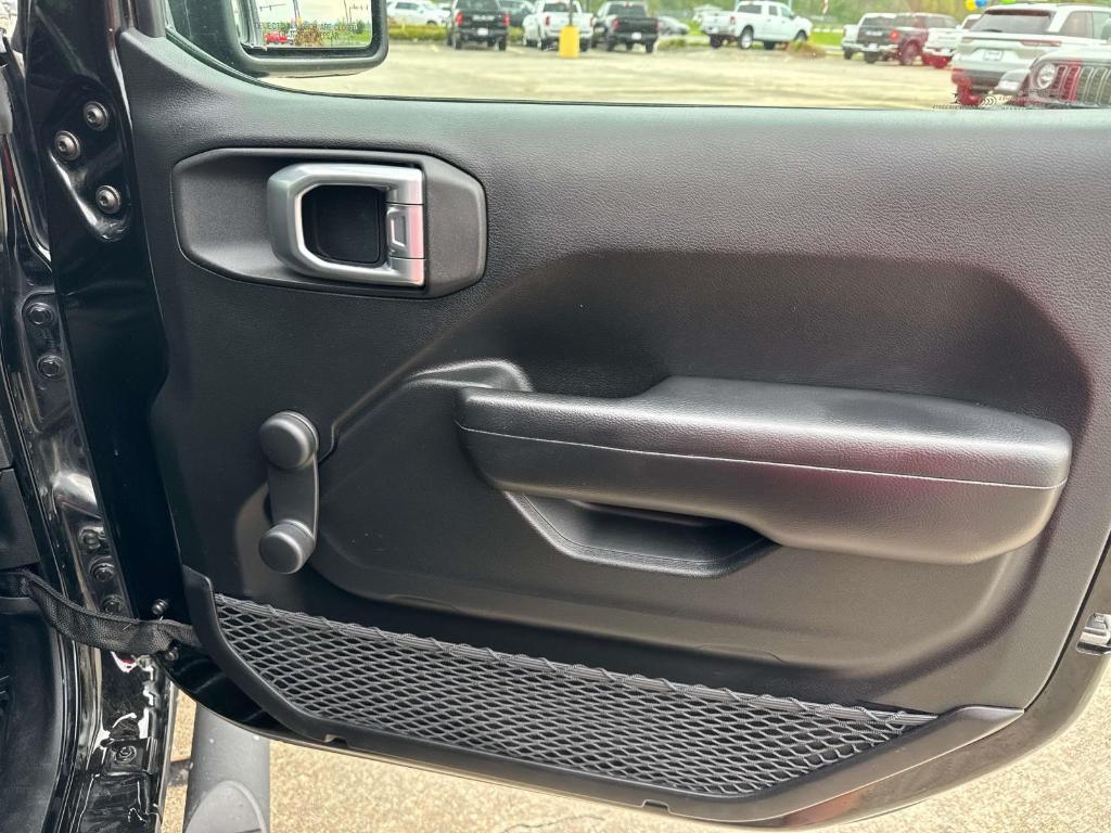 used 2019 Jeep Wrangler Unlimited car, priced at $25,997