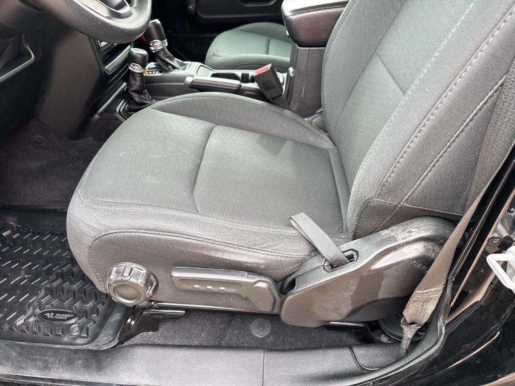 used 2019 Jeep Wrangler Unlimited car, priced at $25,997