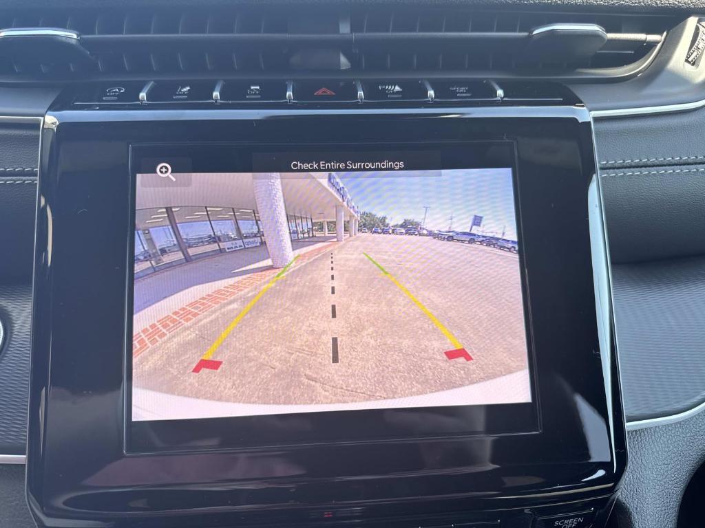 new 2025 Jeep Grand Cherokee car, priced at $43,635