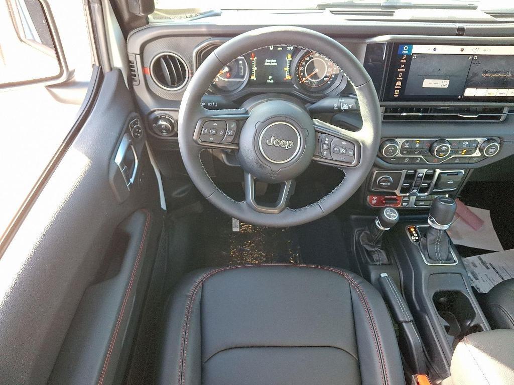 new 2025 Jeep Gladiator car, priced at $48,938