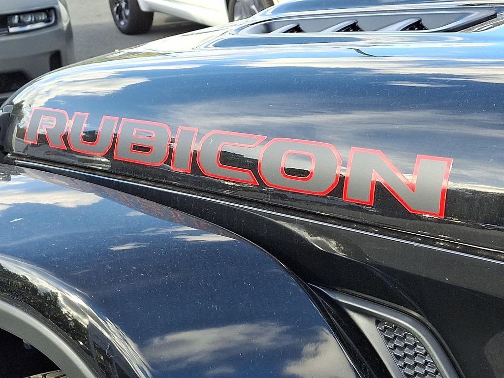 new 2025 Jeep Gladiator car, priced at $56,365