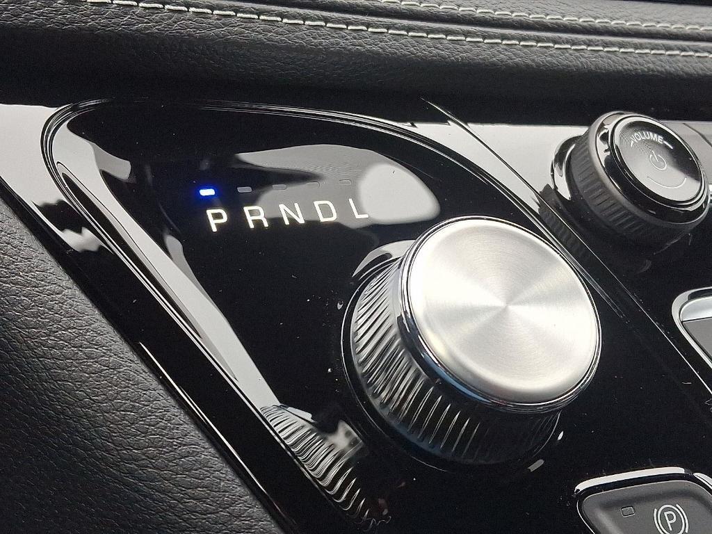 new 2026 Chrysler Pacifica car, priced at $40,435