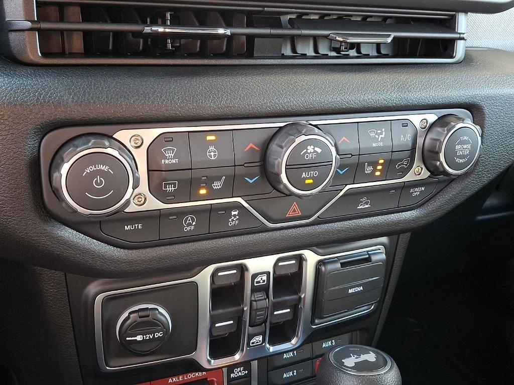 new 2026 Jeep Wrangler car, priced at $47,890