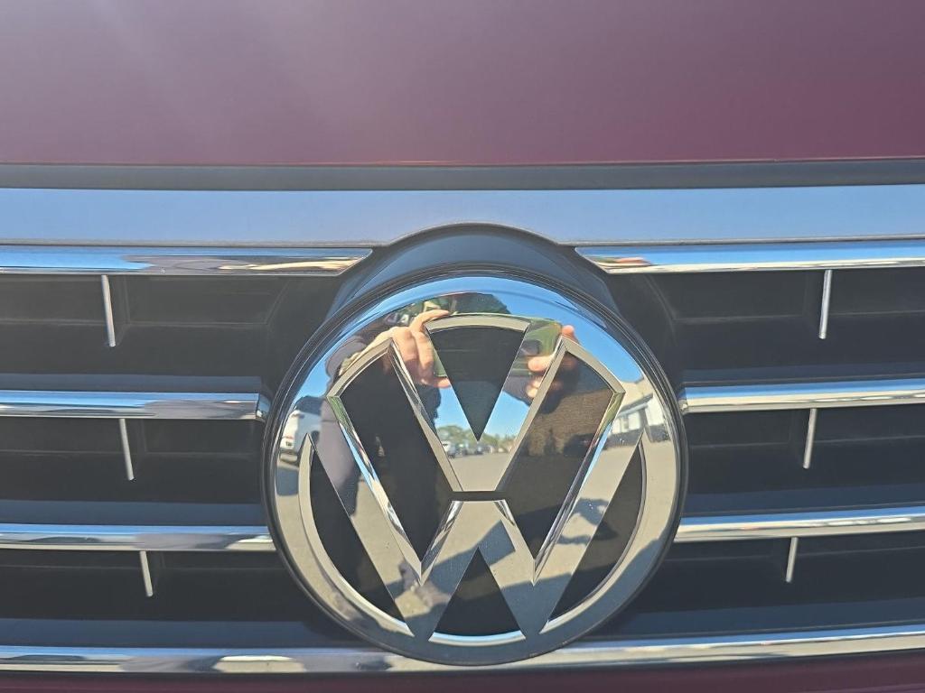 used 2018 Volkswagen Passat car, priced at $19,590