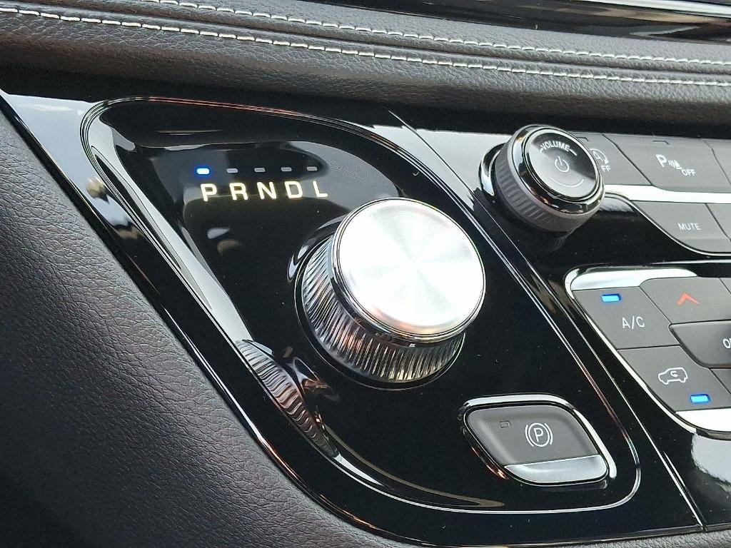 new 2026 Chrysler Pacifica car, priced at $43,785