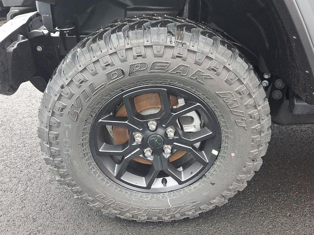 new 2026 Jeep Wrangler car, priced at $52,375