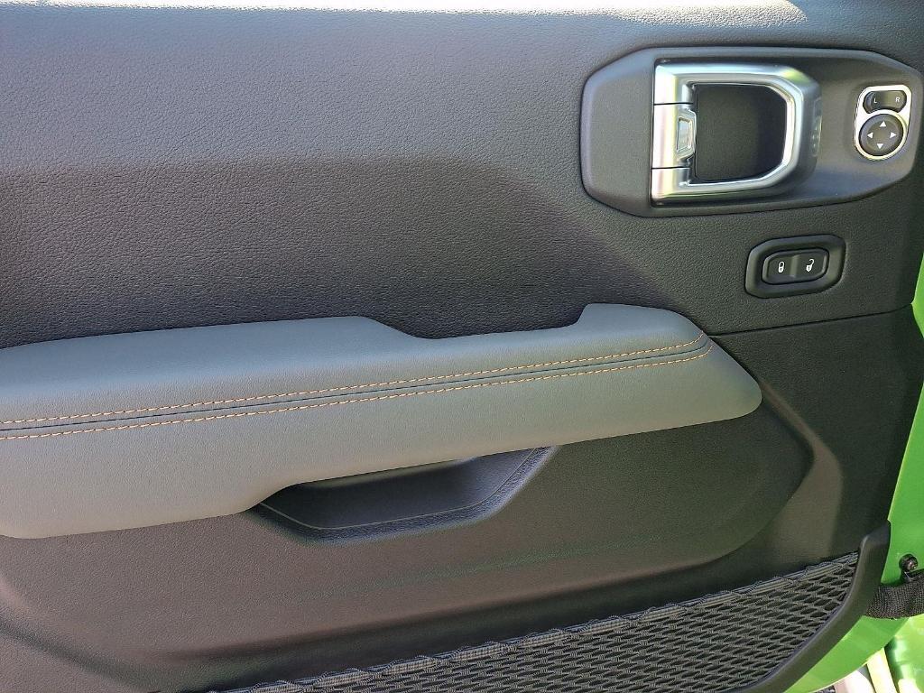 new 2026 Jeep Gladiator car, priced at $56,174