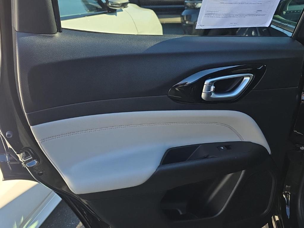 used 2022 Jeep Compass car, priced at $22,590