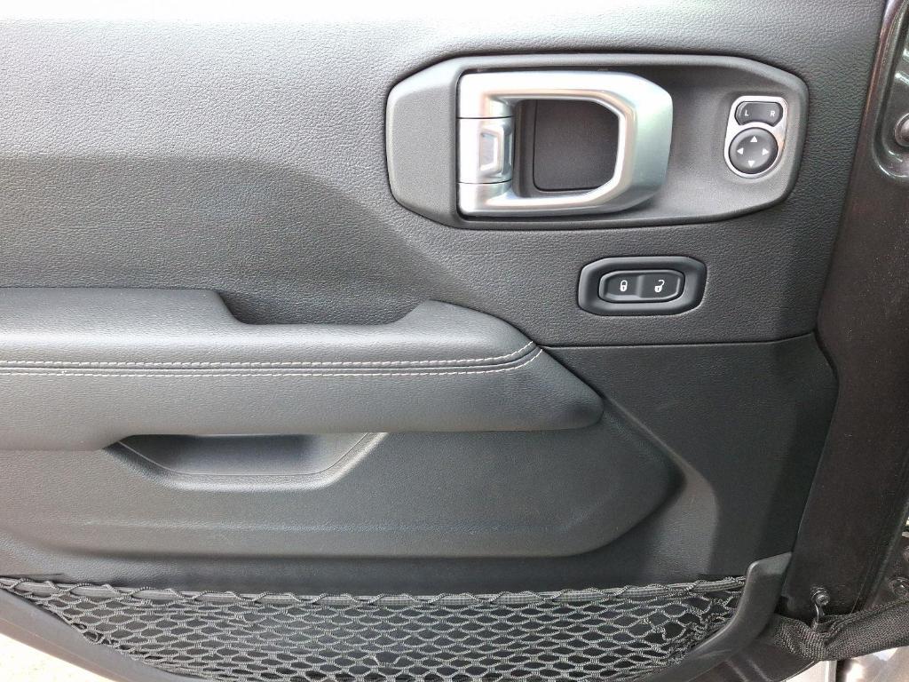 used 2022 Jeep Wrangler Unlimited car, priced at $26,990