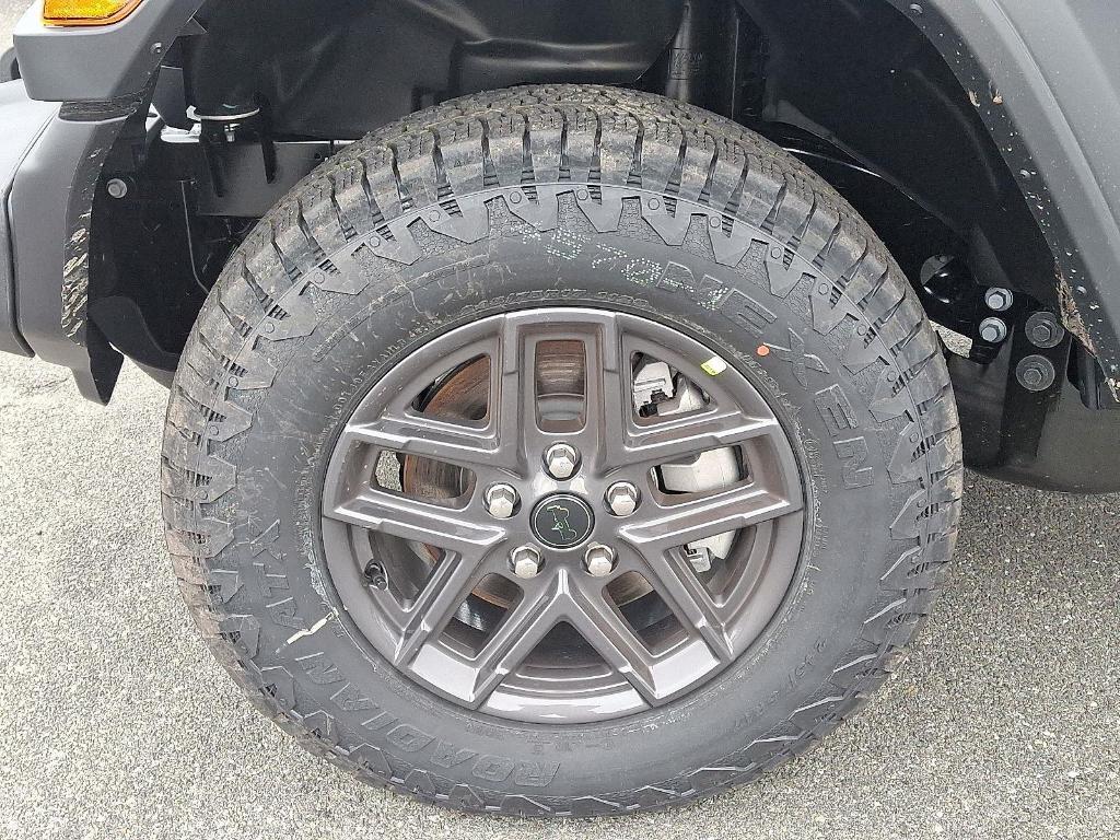 new 2026 Jeep Wrangler car, priced at $46,950